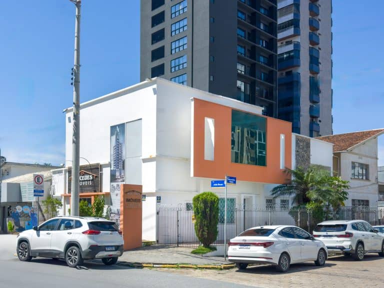 Foto Mercedes Imóveis